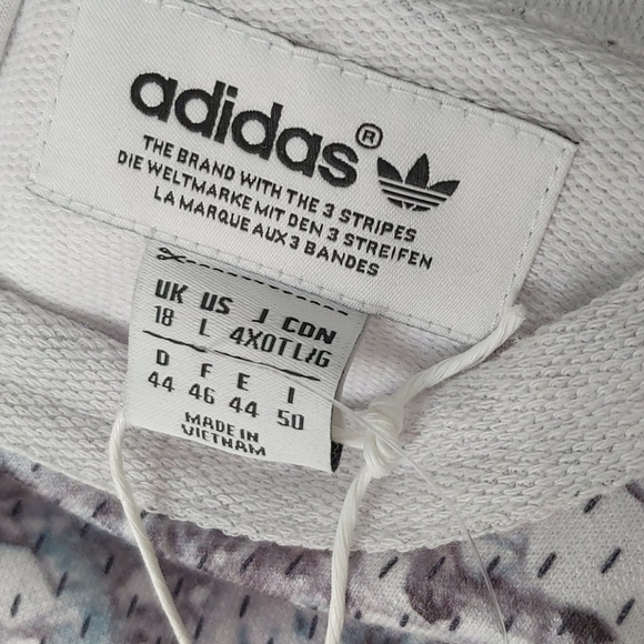 Addidas suit - Picture 4 of 7